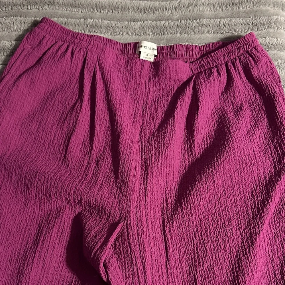NWOT women’s drapers & Damon’s set - Picture 7 of 8
